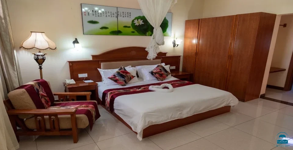 Oriental Swan Hotel