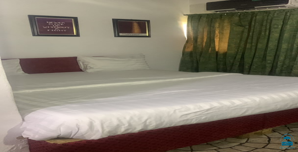 The Autograph Executive Hotel